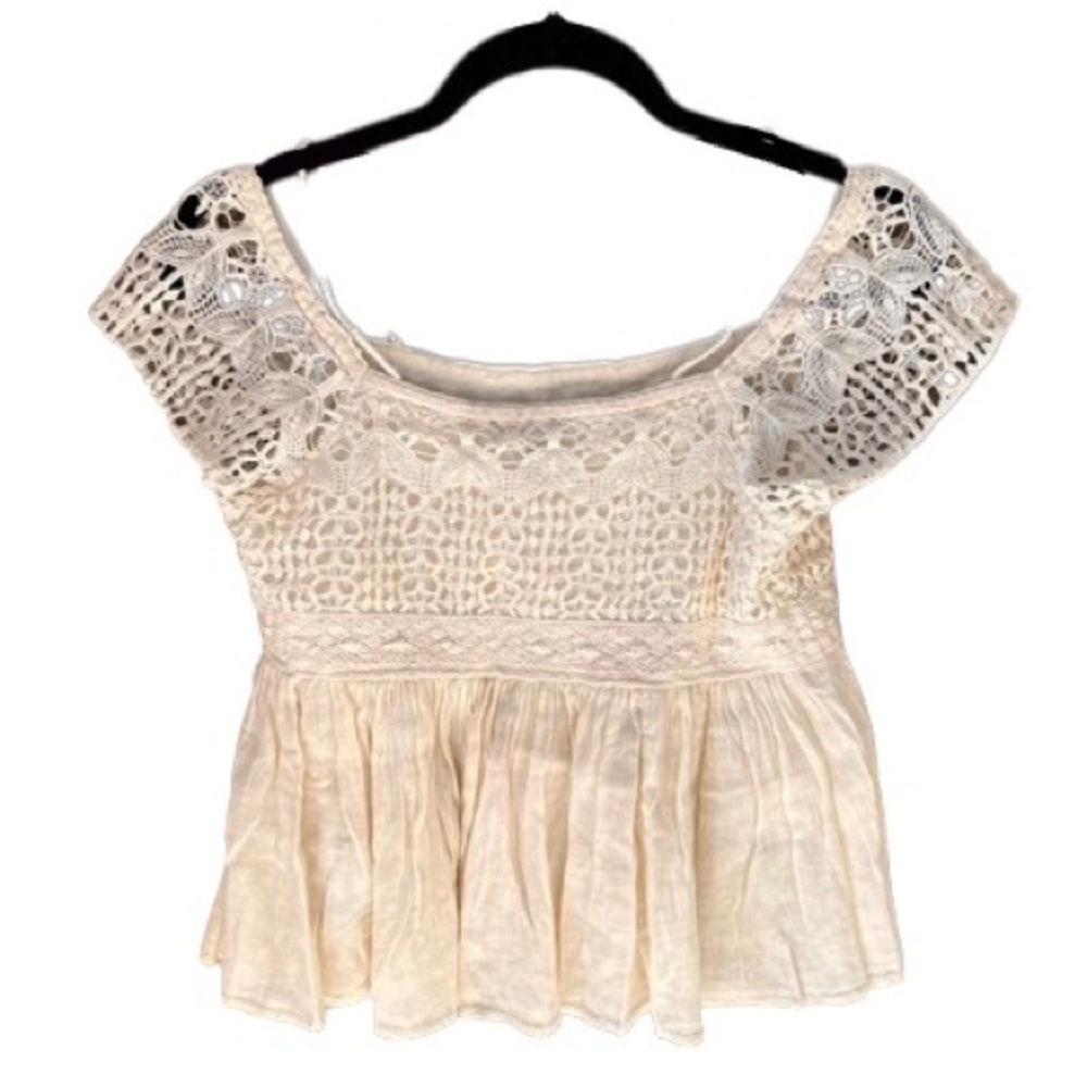 White flowy blouse